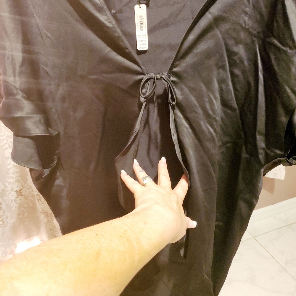 BNWT victoria secrets cover up - Picture 4 of 5